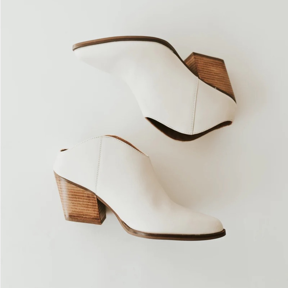 Seychelles, Fancy Affair - Off White Leather Boots, 8.5